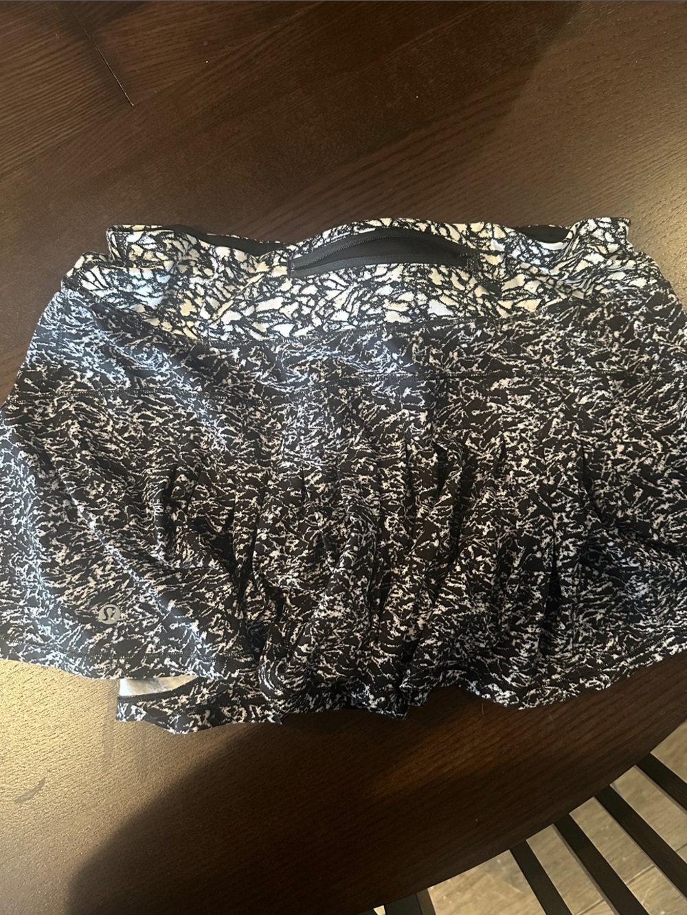 lululemon athletica Black & White Printed Athletic Skort - Picture 3 of 4